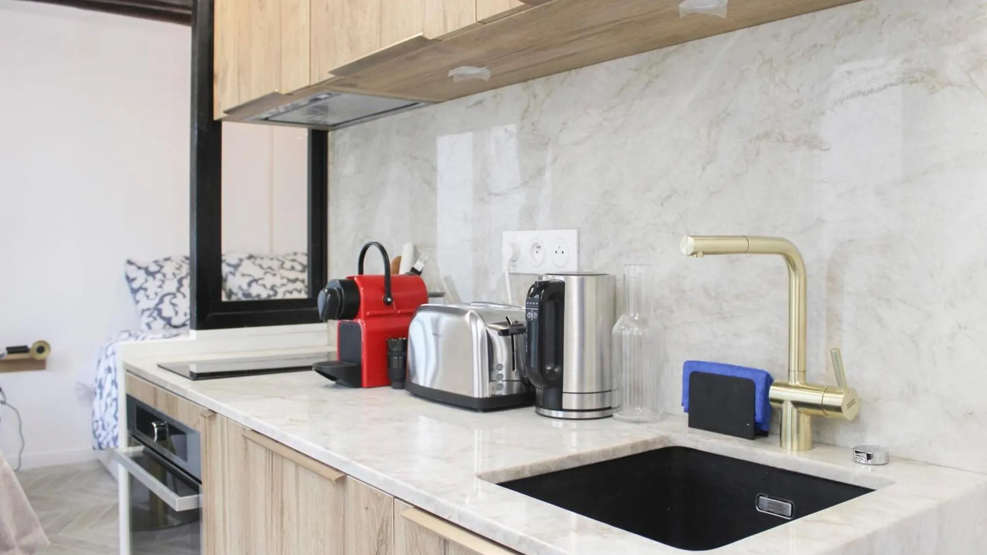 Charming 2-Room Apartment In The Heart Of Parigi
